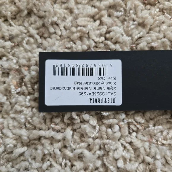 NWT Disturbia Neriene Embroidered Slouchy Shoulder Bag - Picture 6 of 15